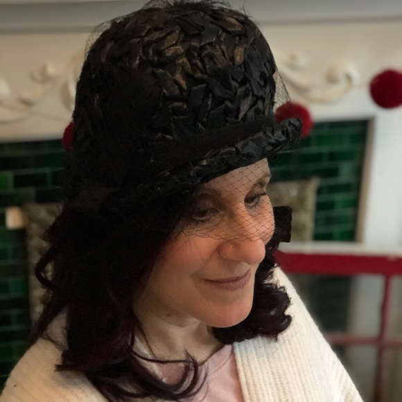 Vintage black hat - Picture 2 of 7